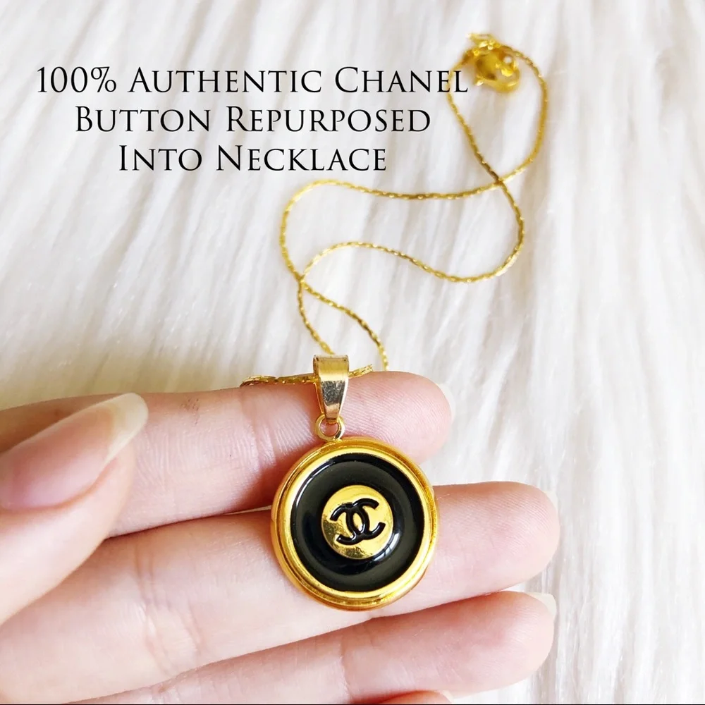 CHANEL 100% authentic